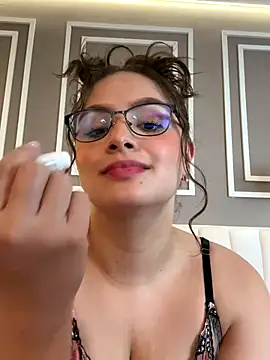 Tayler_Kim live sex cam