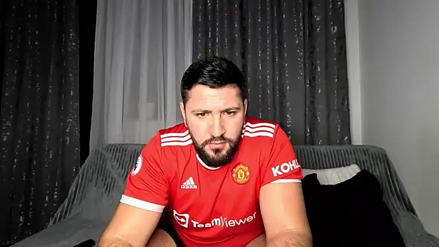 Gold_Alpha_Boy live sex cam