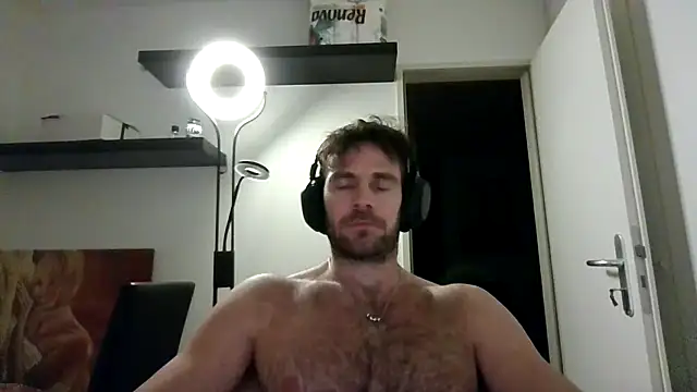 alpha-hunk live sex cam
