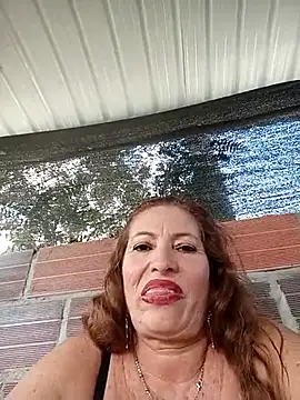 Sexy-Woman-Mature live sex cam