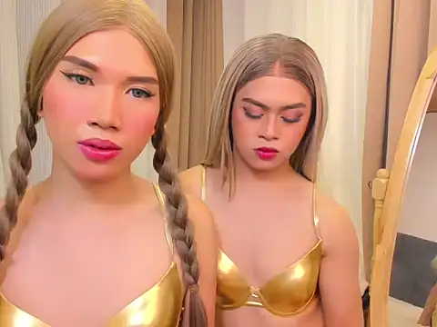 MaxCollins live sex cam