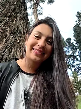 Nat_XxX live sex cam