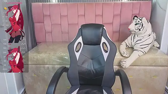 madelen_b live sex cam