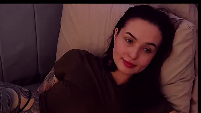 MeIisaLove live sex cam