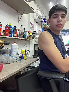 Stick_ledom live sex cam