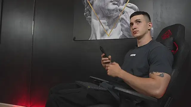 JacksonOlsenn live sex cam