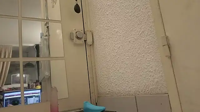 Oulola777 live sex cam