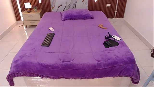 shena_nomy1 live sex cam