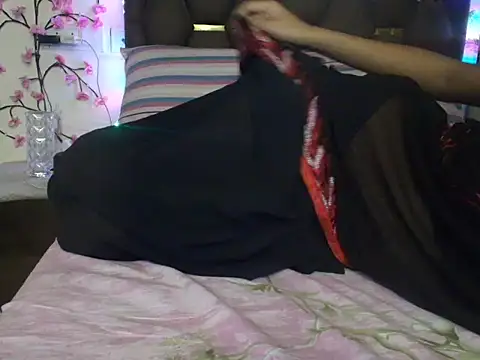 CUTE_princess_143 live sex cam