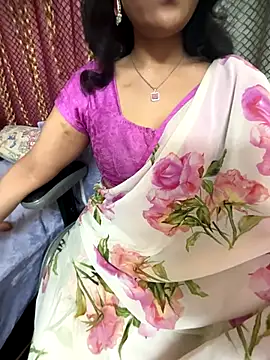 LuscousPussy live sex cam