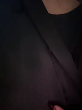 LunaBaker-1's cam snapshot