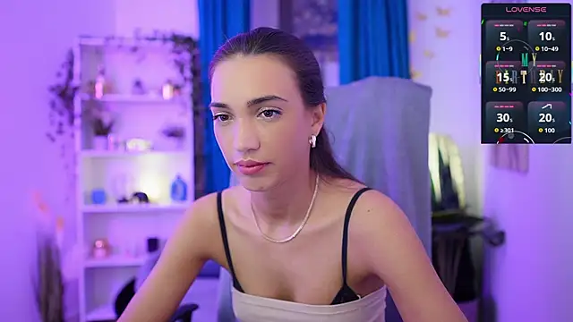 Alexis_Love_'s cam snapshot