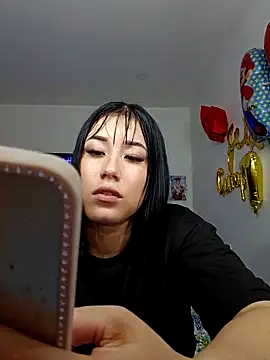 hot-shaved-baby's cam snapshot