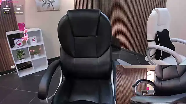 _MarianaMiller_'s cam snapshot