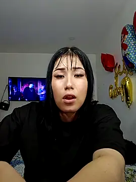 hot-shaved-baby's cam snapshot