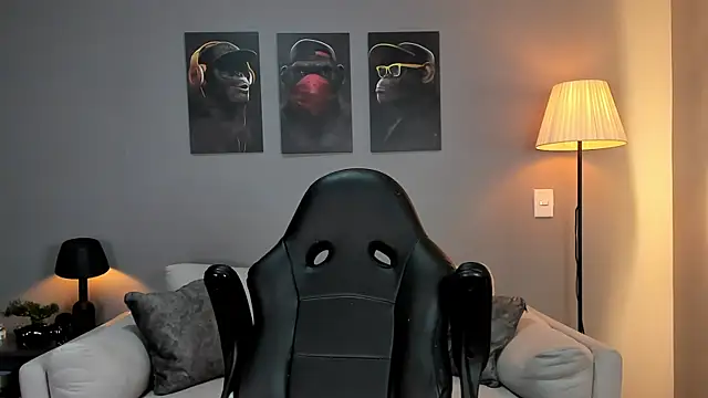 ApoloMakris live sex cam