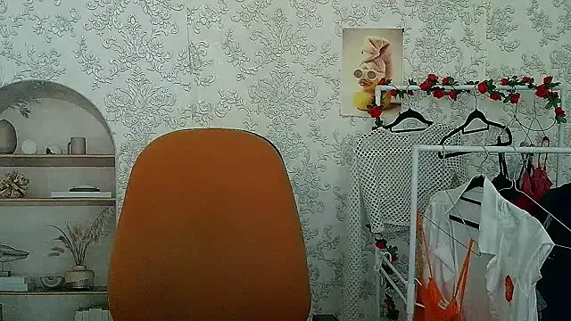 _Barbie_Kiss_ live sex cam