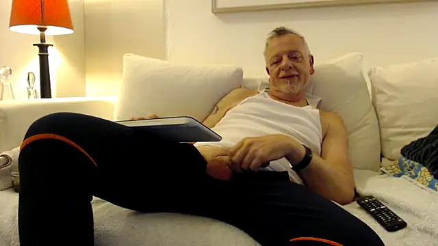 Dennislover007 live sex cam