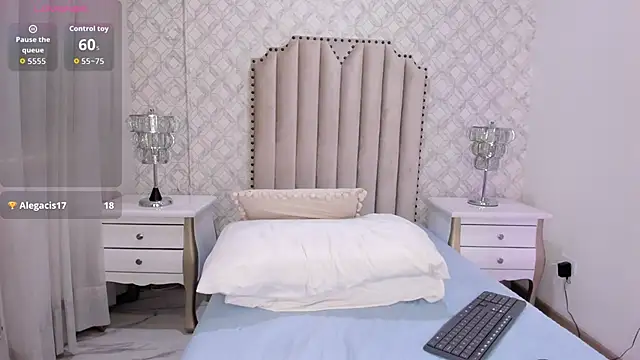 fallon_grey's cam snapshot