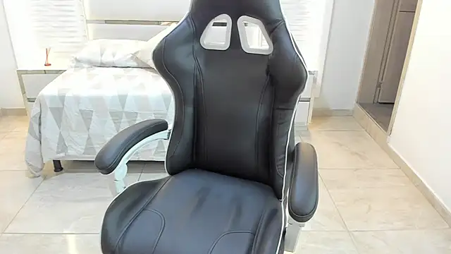 Tahira_bakir's cam snapshot