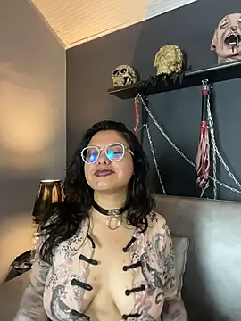 _DanyDaniels_'s cam snapshot