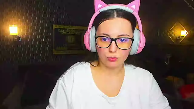 _extraterrestrial_'s cam snapshot