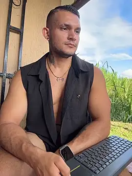 Marco_Vega live sex cam