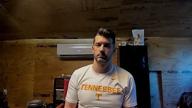 Kenny_Kyle's Stripchat show and profile