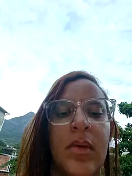 AliceRuivinha2's cam snapshot