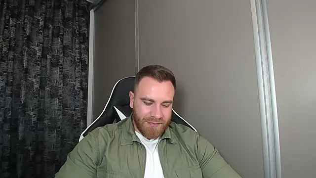 Thori92 live sex cam