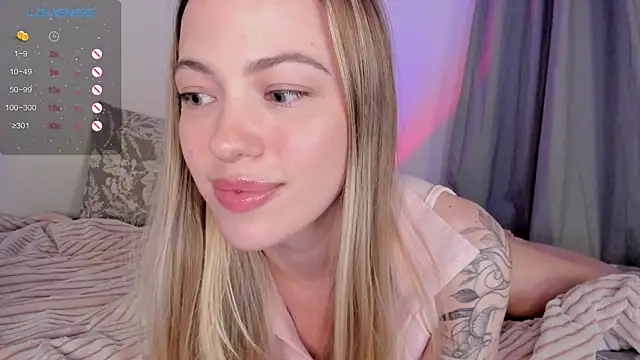 damn_cutie's cam snapshot