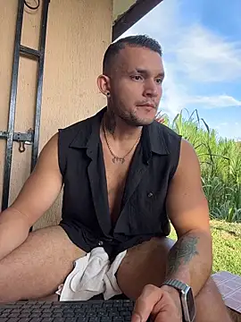 Marco_Vega live sex cam