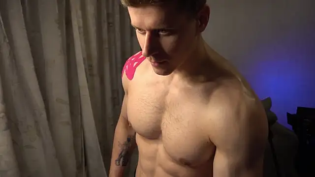 Bruno_Banani live sex cam