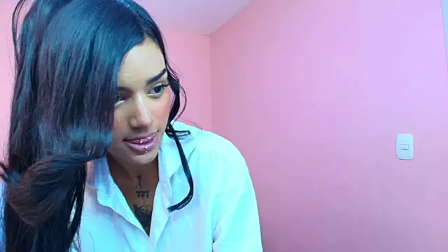 Milu_carbajal_x's cam snapshot