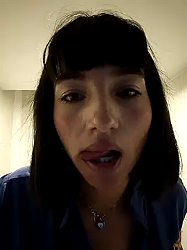 Luna_juicy's cam snapshot