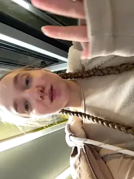 bambi_lu's cam snapshot