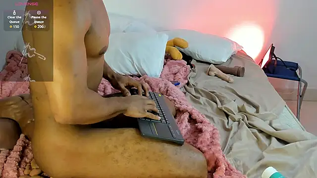 zarek_lux live sex cam