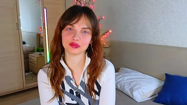 LisaDrake live sex cam