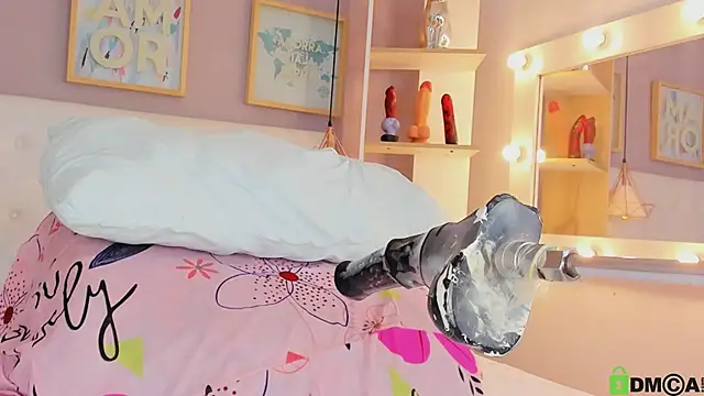 julyanna_'s cam snapshot