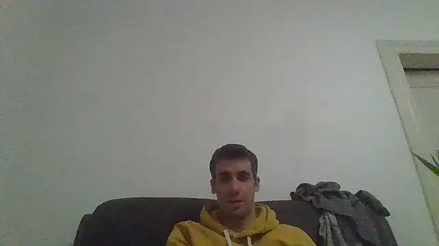 JulioIsHere4you live sex cam