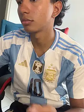 Leonarrrd_01's cam snapshot