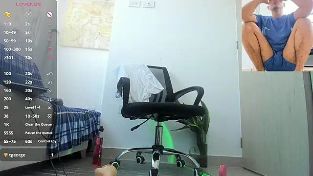 Alexxx_feethis's cam snapshot