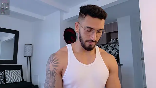 tony_muscle's cam snapshot