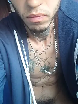 Tattoboy19cm's cam snapshot