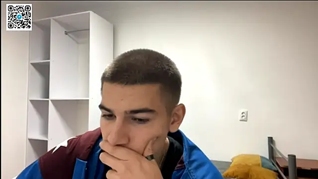 _BarePulse's web cam