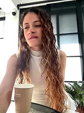 alana15 live sex cam