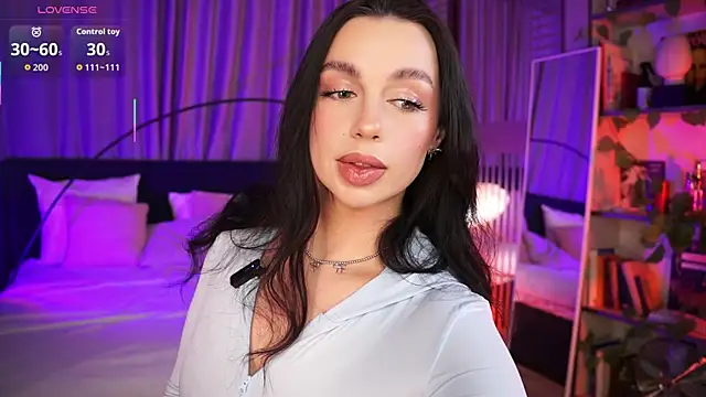 LunaNight live sex cam