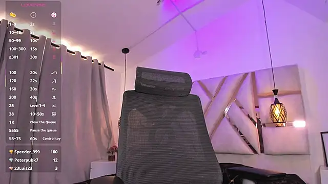 emily_roousee live sex cam