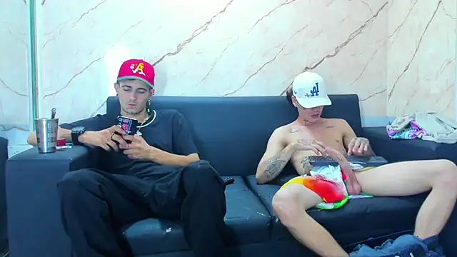 Kevinperlas live sex cam