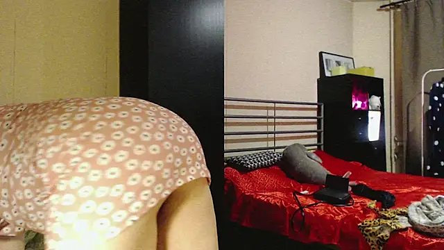 mmmPinUpGirl live sex cam